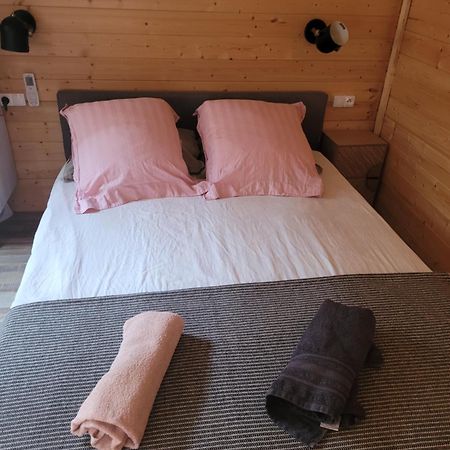 Loue Chalet De 11M2 Auribeau-sur-Siagne Ngoại thất bức ảnh